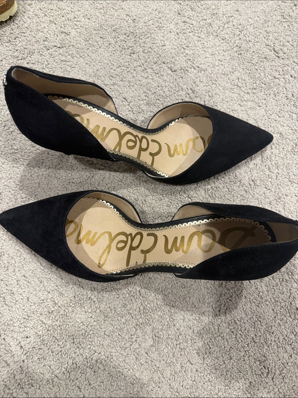NEVER WORN! Sam Edelman Black Suede Pointed Toe Small Heel